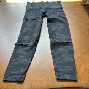 SPANX Camo High-Waisted Leggings